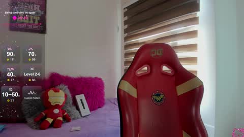 Snapshot of emma_soffia_ chatting on 06-02-26, 07:05 EMMA online show from 06-02-26, 07:05