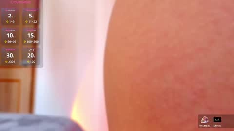 Snapshot of emma_web_ chatting on 09-29-25, 04:01 Emma web online show from 09-29-25, 04:01