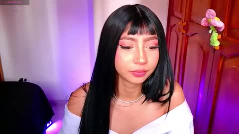 Snapshot of emma_web_ chatting on 10-30-25, 03:13 Emma web online show from 10-30-25, 03:13