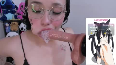  Emma  online show from 09-30-25, 06:18