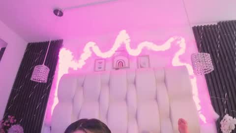 emmaa00_ online show from 05-09-26, 07:30