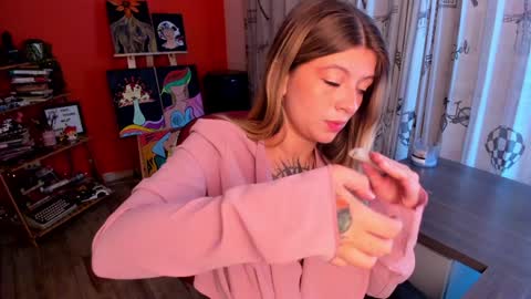 Snapshot of emmaa_hostt chatting on 01-15-25, 03:33 Ema .l. online show from 01-15-25, 03:33