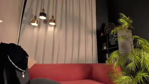 Emma online show from 06-24-26, 10:31