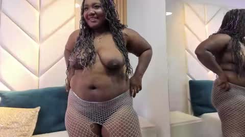 EmmaBrantt  online show from 10-30-25, 04:03