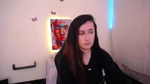 Emma Claire online show from 09-15-25, 09:26