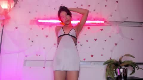 emmaclark_1 online show from 10-24-25, 08:38