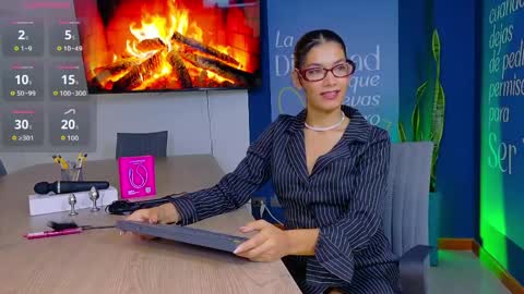 Emma online show from 04-08-26, 01:33