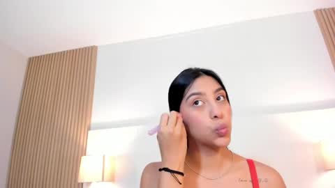 emmaespencer  online show from 05-16-26, 11:31