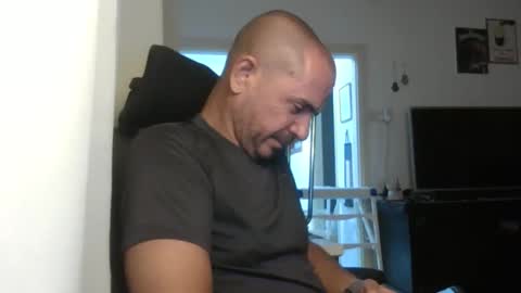 Ariel online show from 09-28-25, 08:58