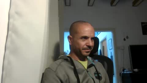 Ariel online show from 11-02-25, 09:06