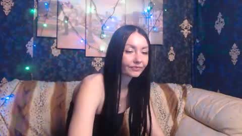 EmmaGoldX online show from 02-01-25, 02:34