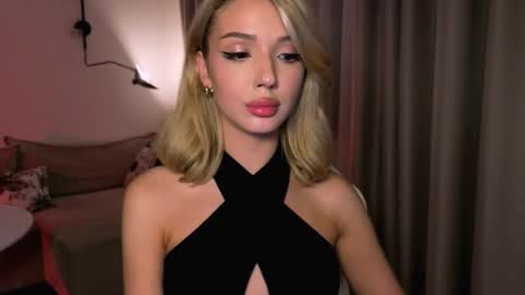 Emma online show from 03-15-26, 05:19