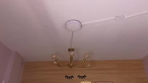 Emma online show from 12-20-24, 05:18