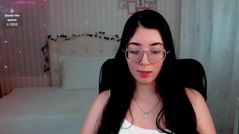 Emmas Room online show from 03-22-26, 12:25