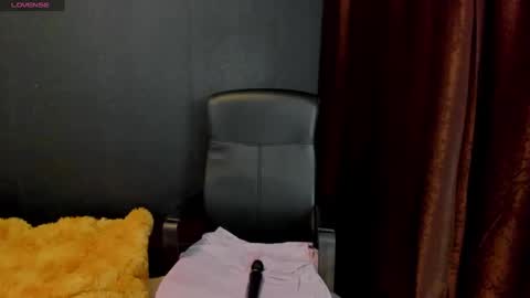 Emma online show from 03-09-25, 02:29