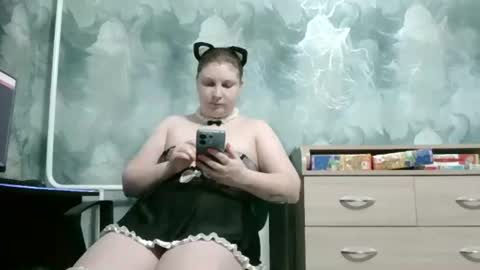 Snapshot of emmamelody944534 chatting on 01-27-25, 12:22 emmamelody online show from 01-27-25, 12:22