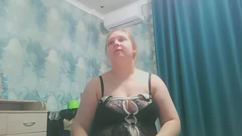 Snapshot of emmamelody944534 chatting on 09-28-25, 10:15 emmamelody online show from 09-28-25, 10:15