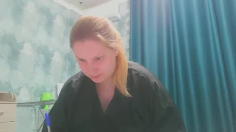 Snapshot of emmamelody944534 chatting on 10-09-25, 07:01 emmamelody online show from 10-09-25, 07:01