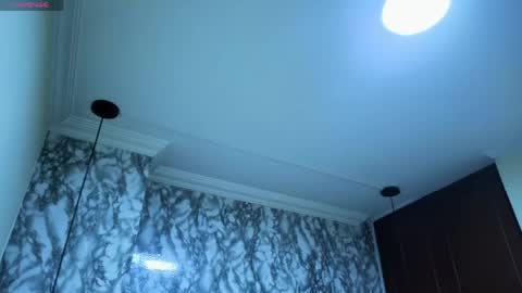    online show from 05-08-26, 10:53