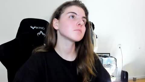 Emma online show from 09-14-25, 08:08