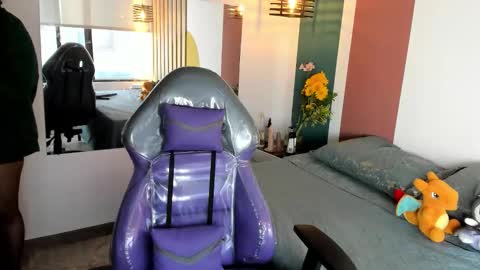 emmanaughty_ online show from 02-05-26, 02:22