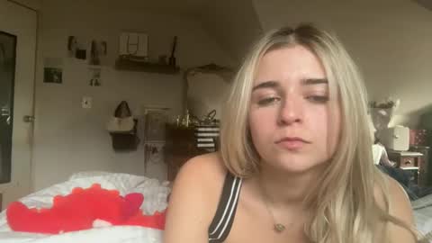 EmmaAngel online show from 12-21-25, 07:21