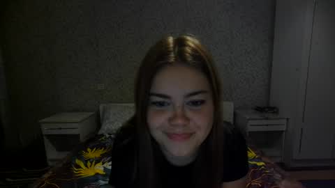 Snapshot of emmarose699 chatting on 07-25-26, 07:50 EmmaRosse online show from 07-25-26, 07:50