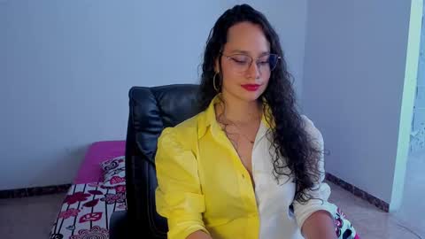 Emma Torres online show from 02-28-25, 08:39