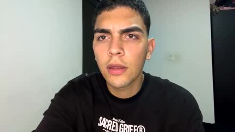 Snapshot of emmett_00 chatting on 10-15-25, 04:34 emmett_00 online show from 10-15-25, 04:34