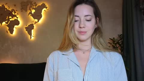 Miss Emmi online show from 03-15-26, 04:46