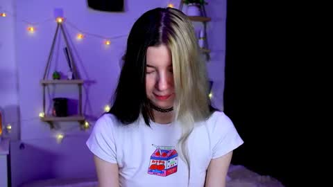 emmie_everly online show from 10-15-25, 07:14