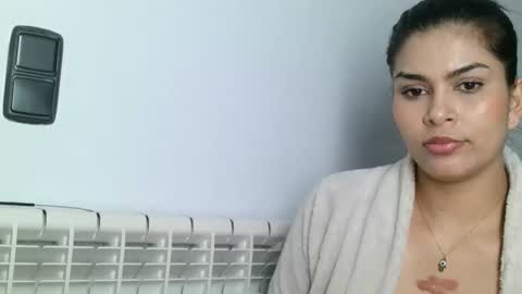 Snapshot of emmie_xxx chatting on 01-23-25, 03:11 emmie online show from 01-23-25, 03:11