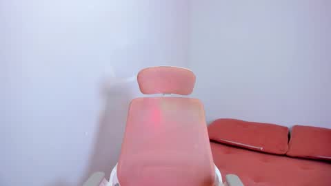 Emmi online show from 03-17-26, 11:30