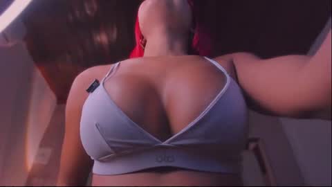 Snapshot of emmily_savage chatting on 08-05-26, 11:46 online show from 08-05-26, 11:46