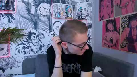 Snapshot of emmit_barker chatting on 02-15-26, 03:36 Emmit online show from 02-15-26, 03:36