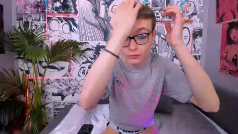 Snapshot of emmit_barker chatting on 02-26-26, 10:14 Emmit online show from 02-26-26, 10:14