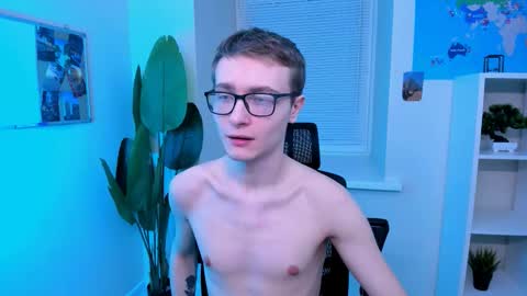 Snapshot of emmit_barker chatting on 03-15-26, 10:10 Emmit online show from 03-15-26, 10:10