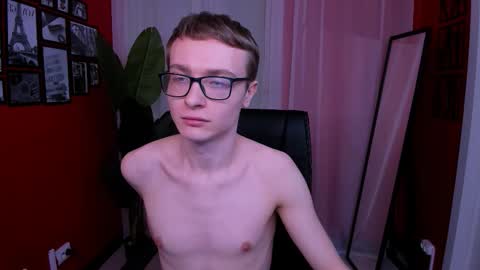 Snapshot of emmit_barker chatting on 03-17-26, 10:18 Emmit online show from 03-17-26, 10:18