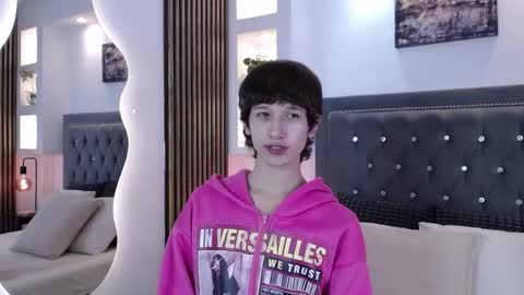 Snapshot of emmo_boy chatting on 04-15-26, 08:42 SERGIO online show from 04-15-26, 08:42