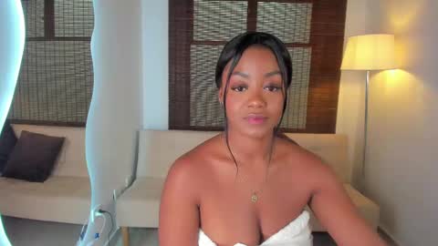 emmy_jacksson online show from 03-12-25, 03:40