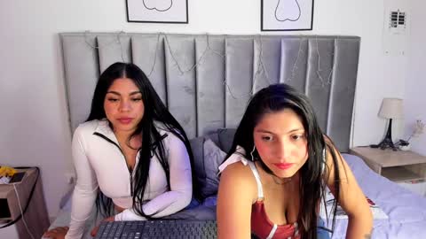 Emily  Laila  online show from 01-28-25, 08:36