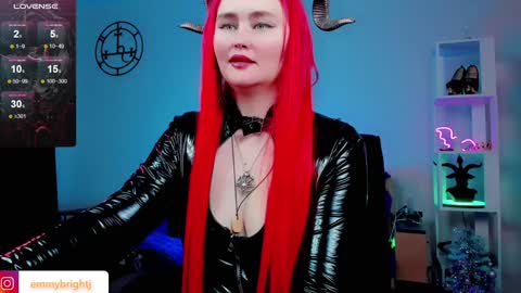 Emmy Bright     50  online show from 01-08-25, 02:35