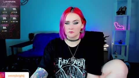 Emmy Bright     50  online show from 01-23-25, 11:05