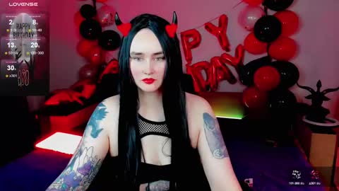 Emmy Bright     50  online show from 02-10-25, 01:03