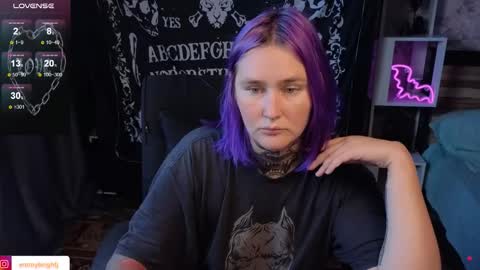 Emmy Bright     50  online show from 09-15-25, 05:40