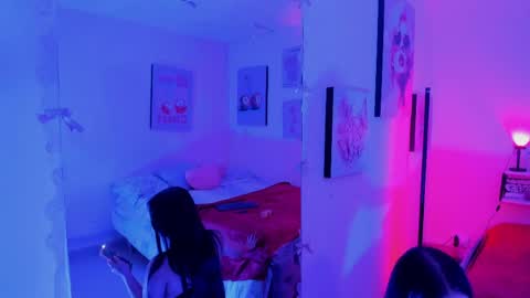 Emmy Castillo online show from 06-04-26, 03:45