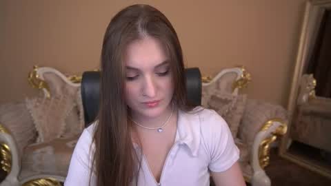 Snapshot of emmycharm chatting on 09-17-25, 06:59 E M M Y online show from 09-17-25, 06:59