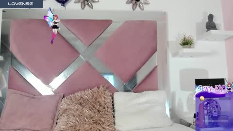 emmymiller1 online show from 01-24-25, 08:00