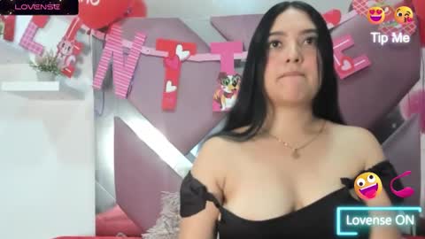 emmymiller1 online show from 02-25-25, 08:19