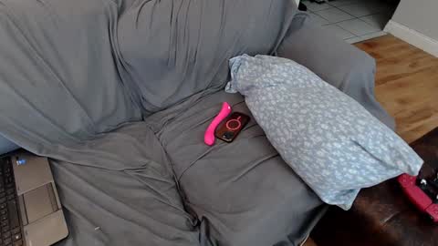 EmoDream1998 online show from 01-28-25, 09:19